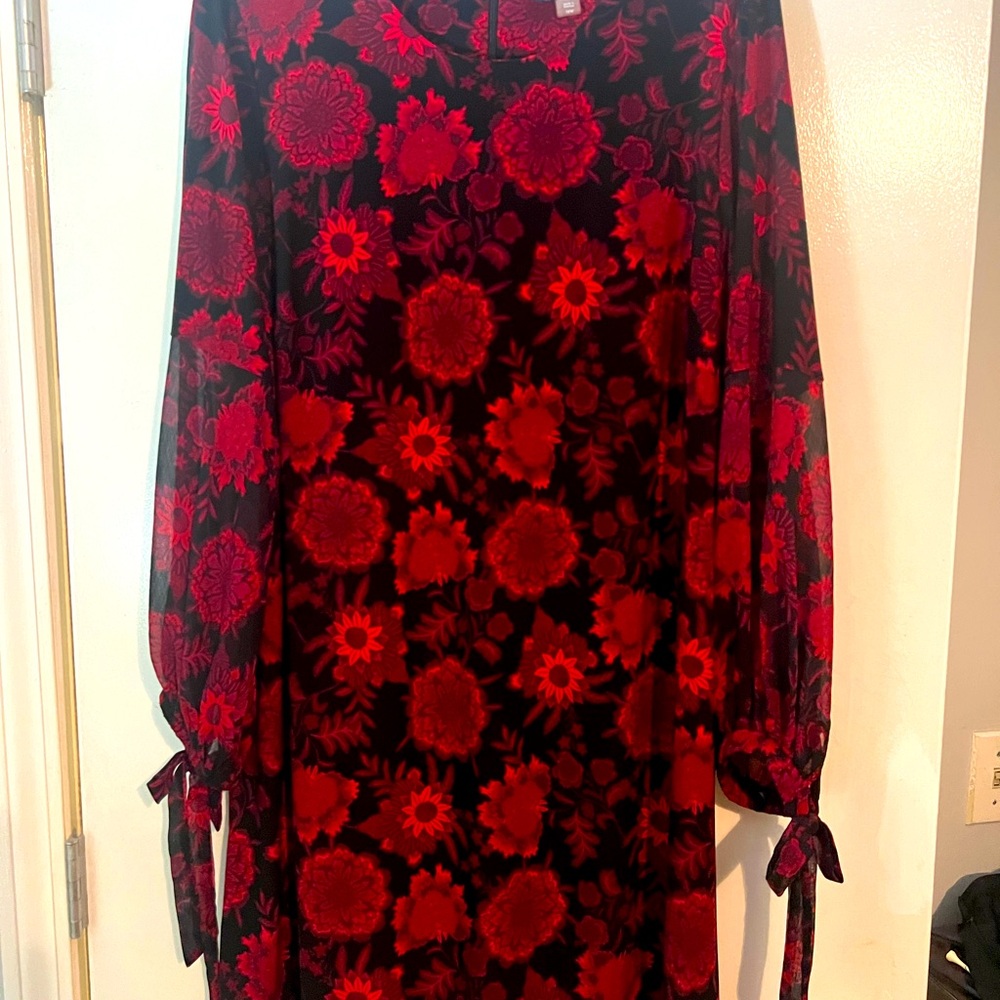 Tommy Hilfiger Red and Black dress size 16W - worn once.